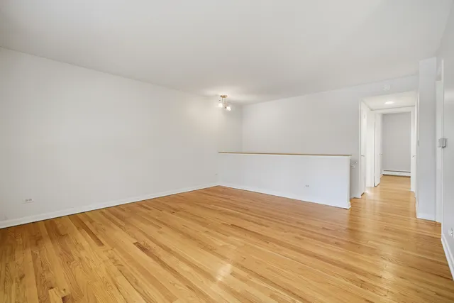 $339,900 | 1341 Greenwillow Lane, Unit C, Glenview, IL 60025