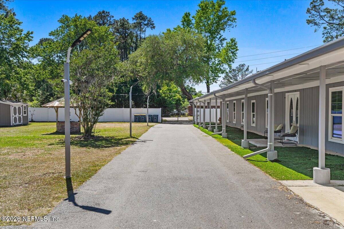 865 Cole Road Jacksonville, FL 32218 - Photo 9 of 69 13-460A1549
