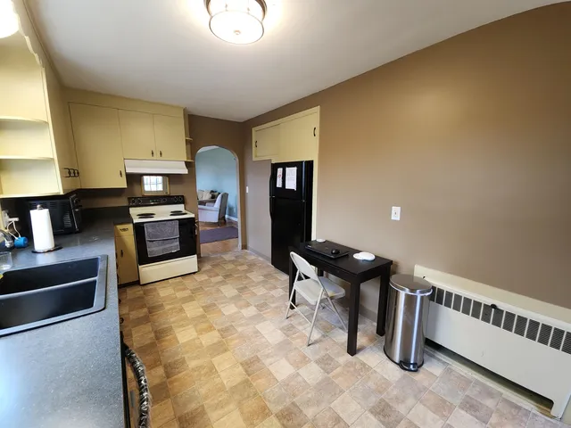 $2,500 | 907 West Swanzey Road, Swanzey, NH 03446