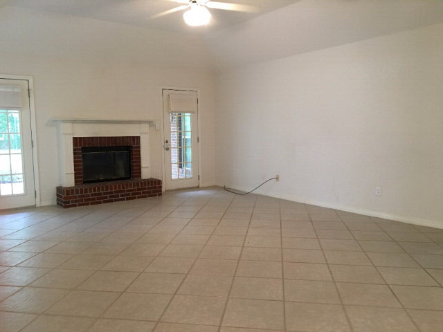 20068 Pecan Trace Fairhope, AL 36532 - Photo 3 of 33 Great Room