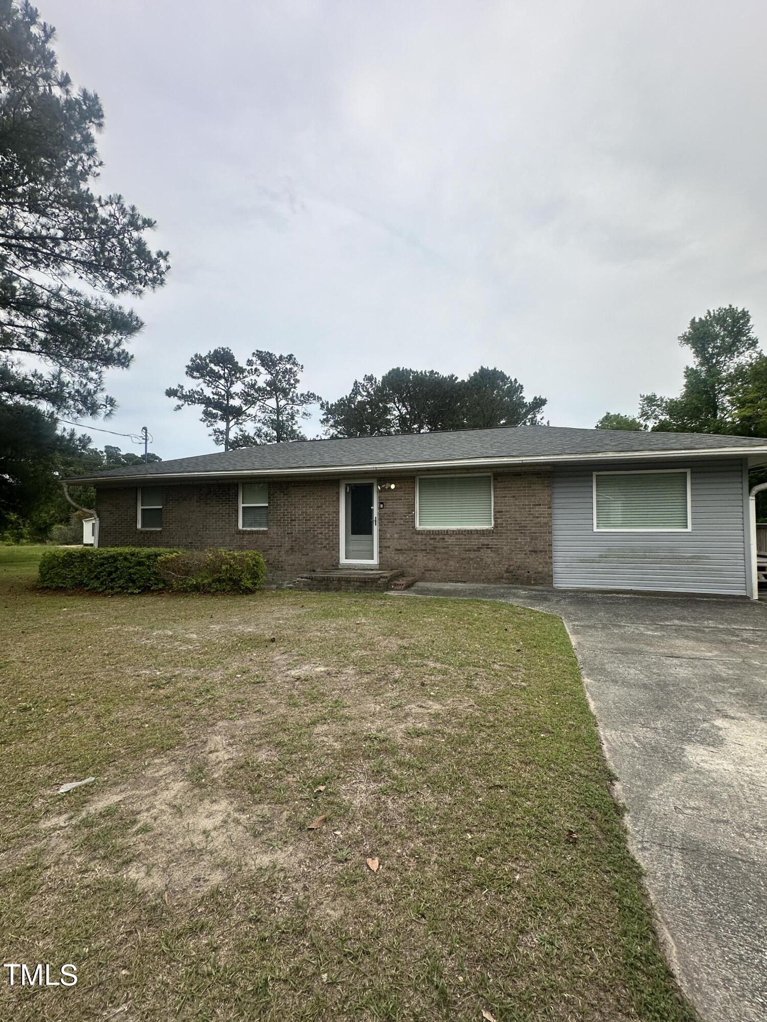 609 St Johns Church Road Hampstead, NC 28443 - Photo 2 of 16 1C416E49-985E-4A53-82A5-A360AAAD9255