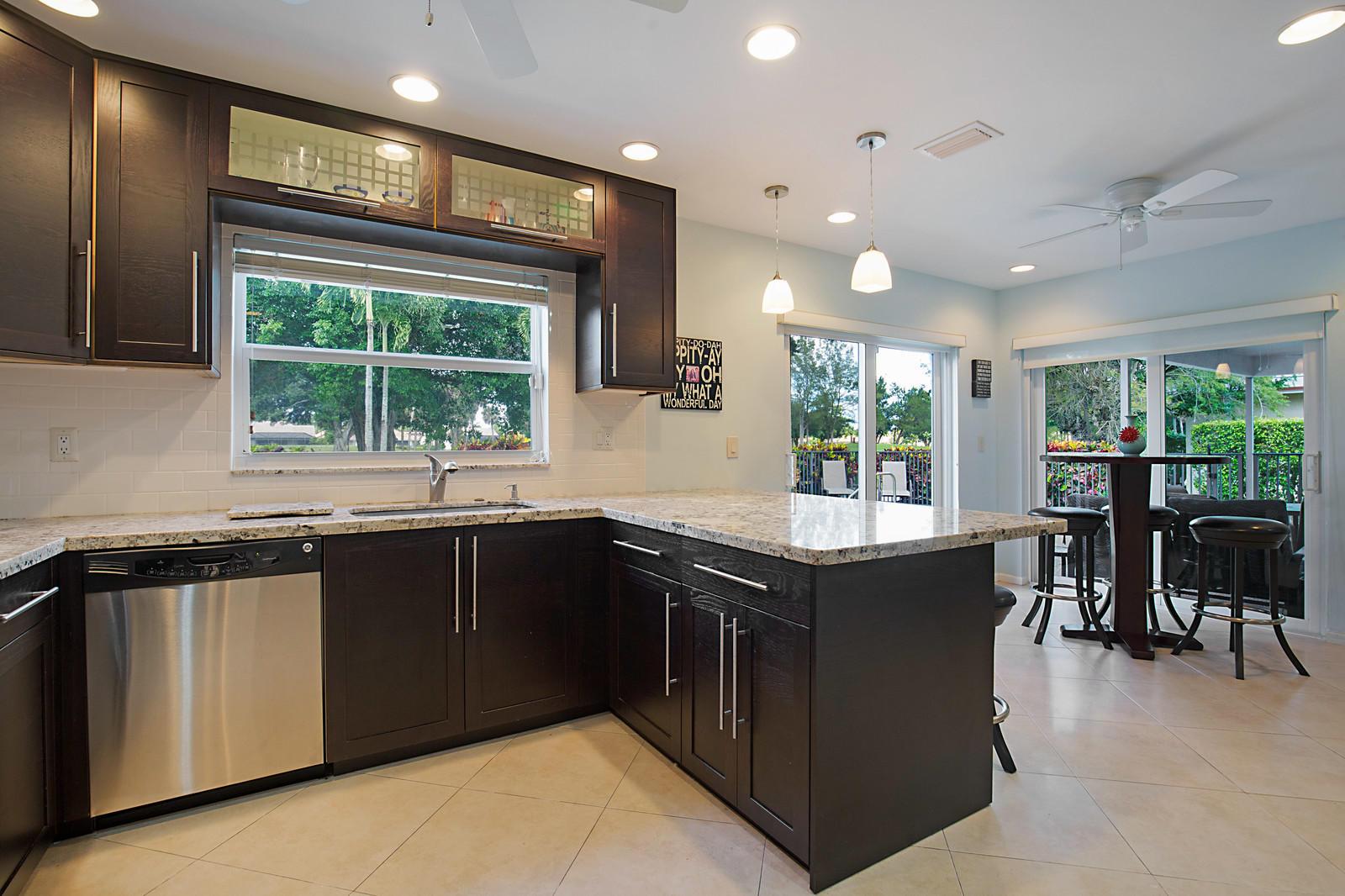 10567 Fenway Place Boca Raton, FL 33498 - Photo 9 of 28 09_10567_Fenway_Pl__14_of_25_mls