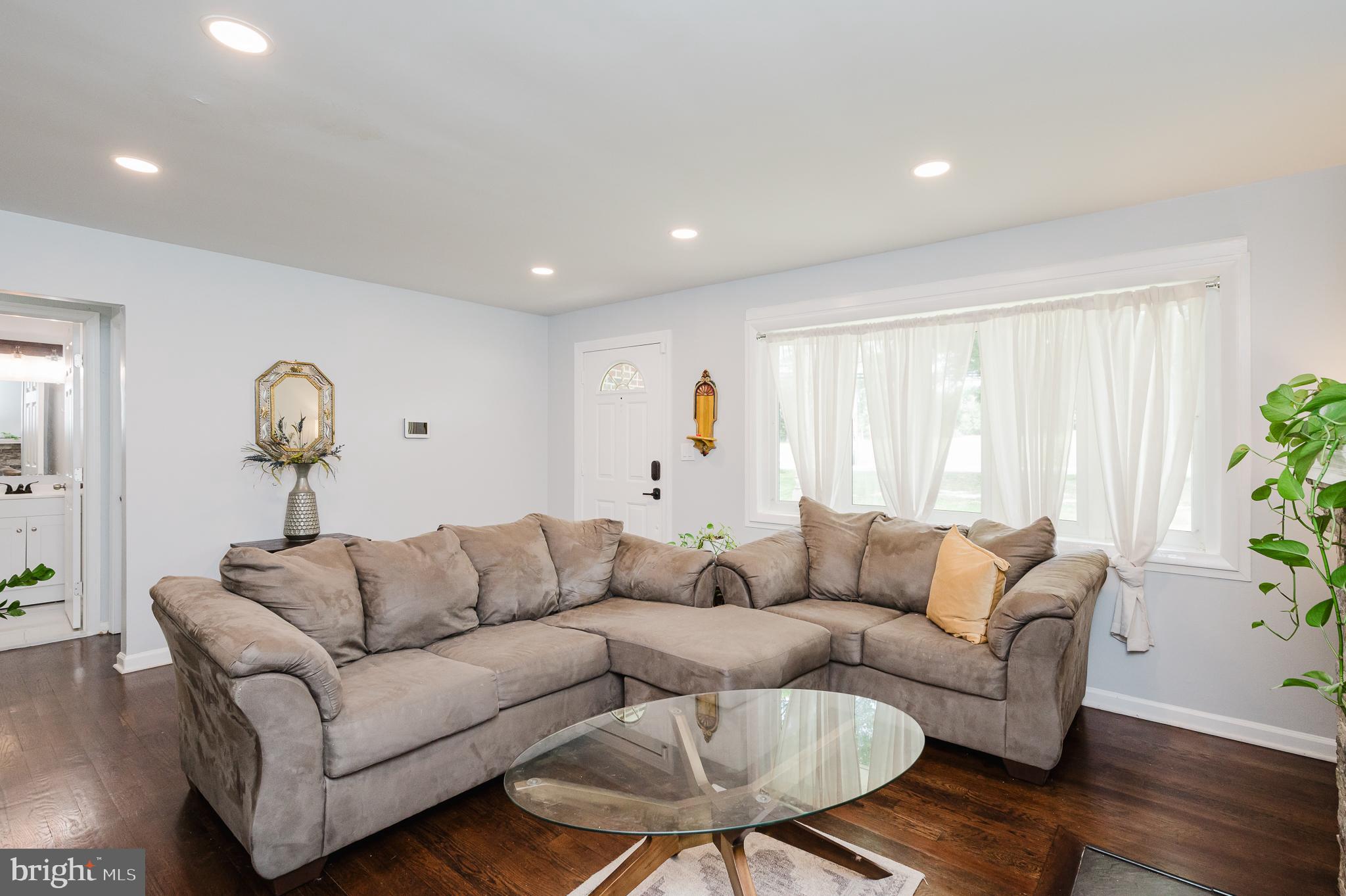 1704 Philadelphia Road Joppa, MD 21085 - Photo 4 of 56 Large Window with Recessed Lighting