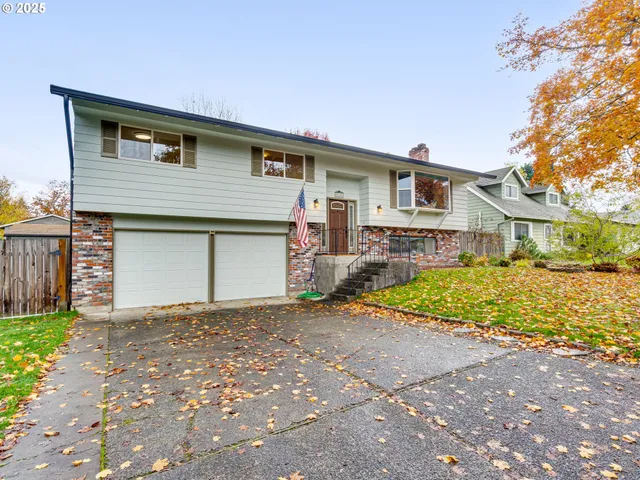 $575,000 | 5820 Southwest 206th Avenue, Beaverton, OR 97078