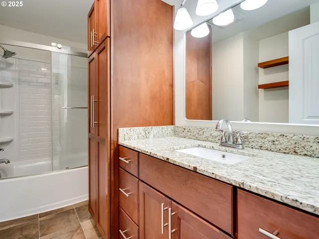 $575,000 | 5820 Southwest 206th Avenue, Beaverton, OR 97078