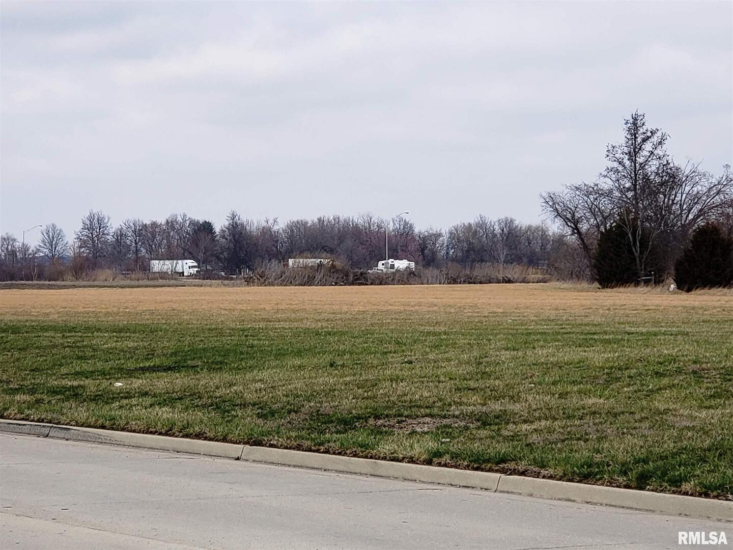 130 North Hotze Road Salem, IL 62881 - Photo 5 of 7 a view of a field with ocean view