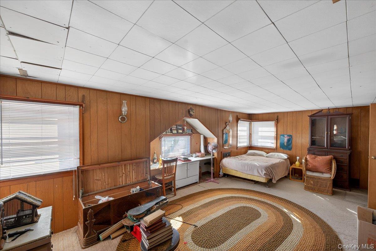 175 Main Avenue Mastic, NY 11950 - Photo 12 of 14