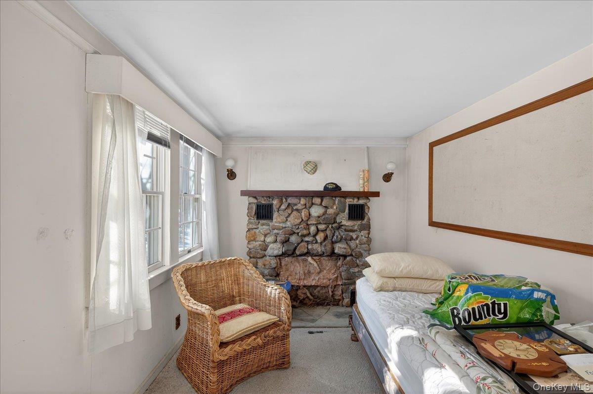 175 Main Avenue Mastic, NY 11950 - Photo 6 of 14