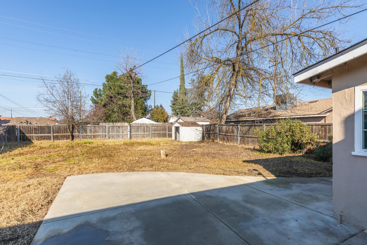 266 East Linden Avenue Reedley, CA 93654 - Photo 24 of 31