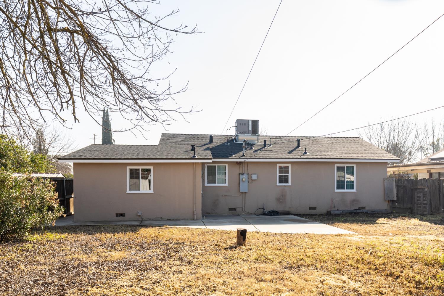 266 East Linden Avenue Reedley, CA 93654 - Photo 28 of 31