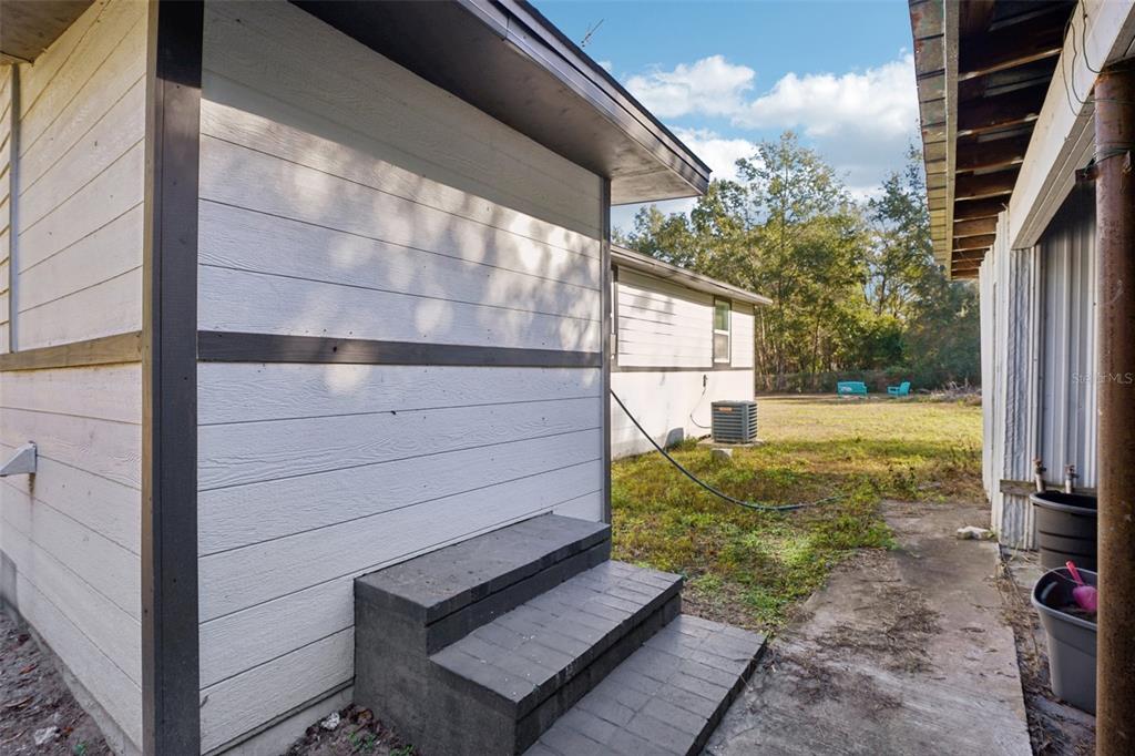 2432 Northwest 2nd Street Ocala, FL 34475 - Photo 24 of 29 a view of backyard with garden