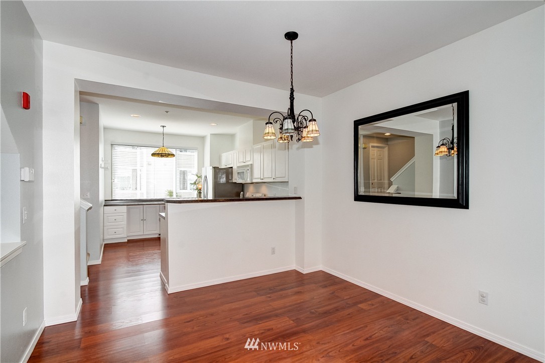 16236 118th Lane Northeast, Unit 13 Bothell, WA 98011 - Photo 8 of 25 Gallery Image 8
