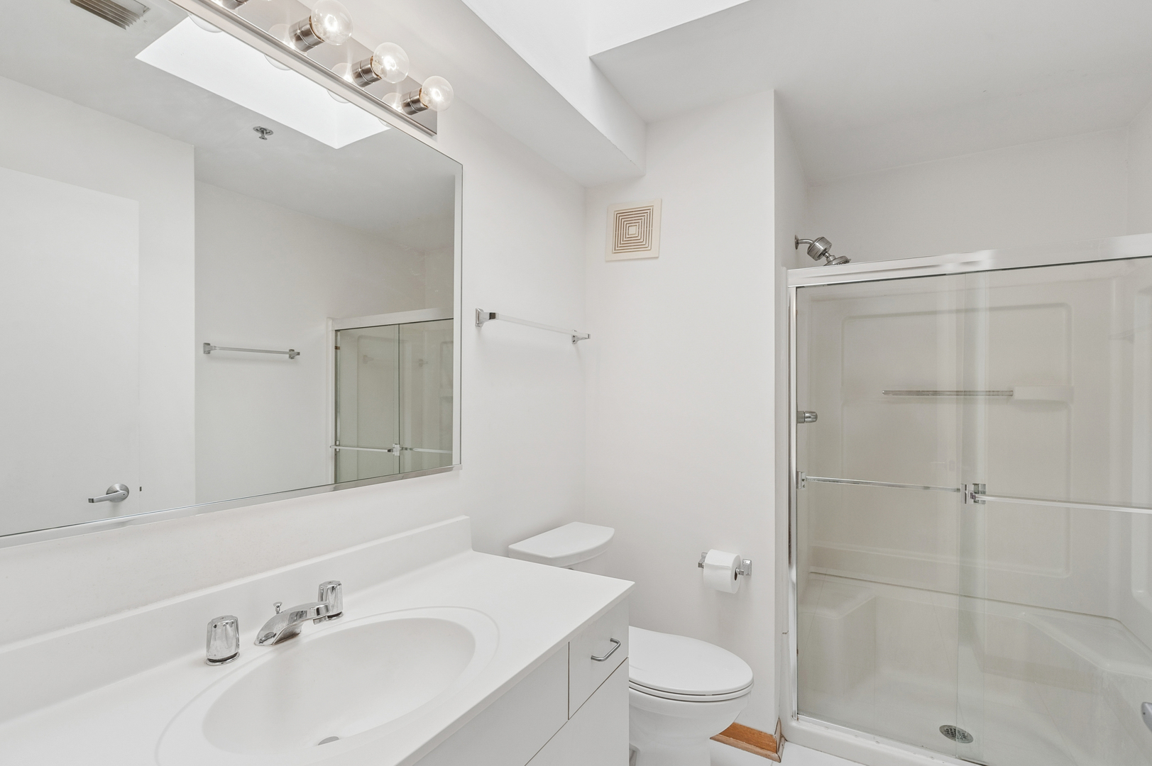 402 Kelburn Road, Unit 323 Deerfield, IL 60015 - Photo 12 of 21