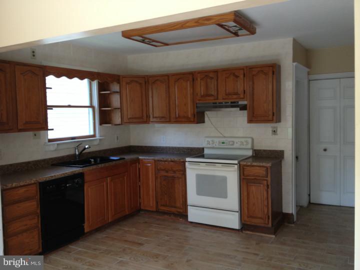 216 North Mill Road Kennett Square, PA 19348 - Photo 1 of 14 Gallery Image 1