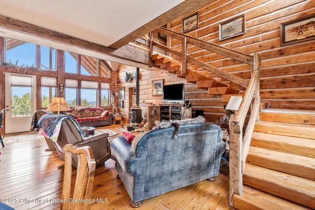 $999,900 | 76 County Road, Maybell, CO 81640