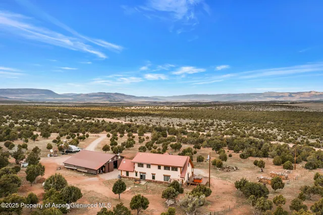 $999,900 | 76 County Road, Maybell, CO 81640