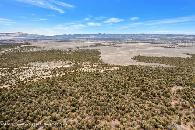$999,900 | 76 County Road, Maybell, CO 81640