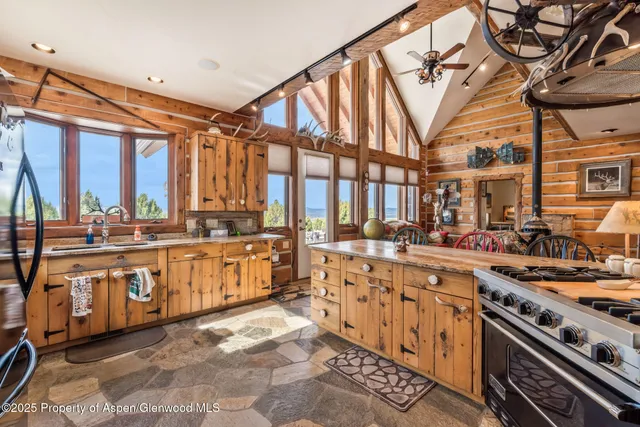 $999,900 | 76 County Road, Maybell, CO 81640