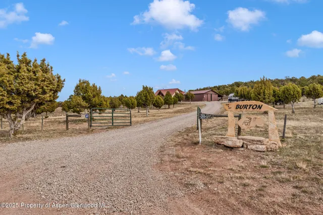 $999,900 | 76 County Road, Maybell, CO 81640