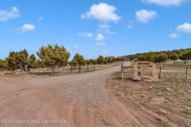 $999,900 | 76 County Road, Maybell, CO 81640