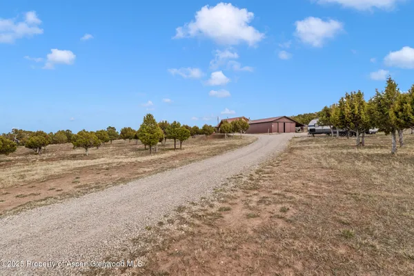 $999,900 | 76 County Road, Maybell, CO 81640