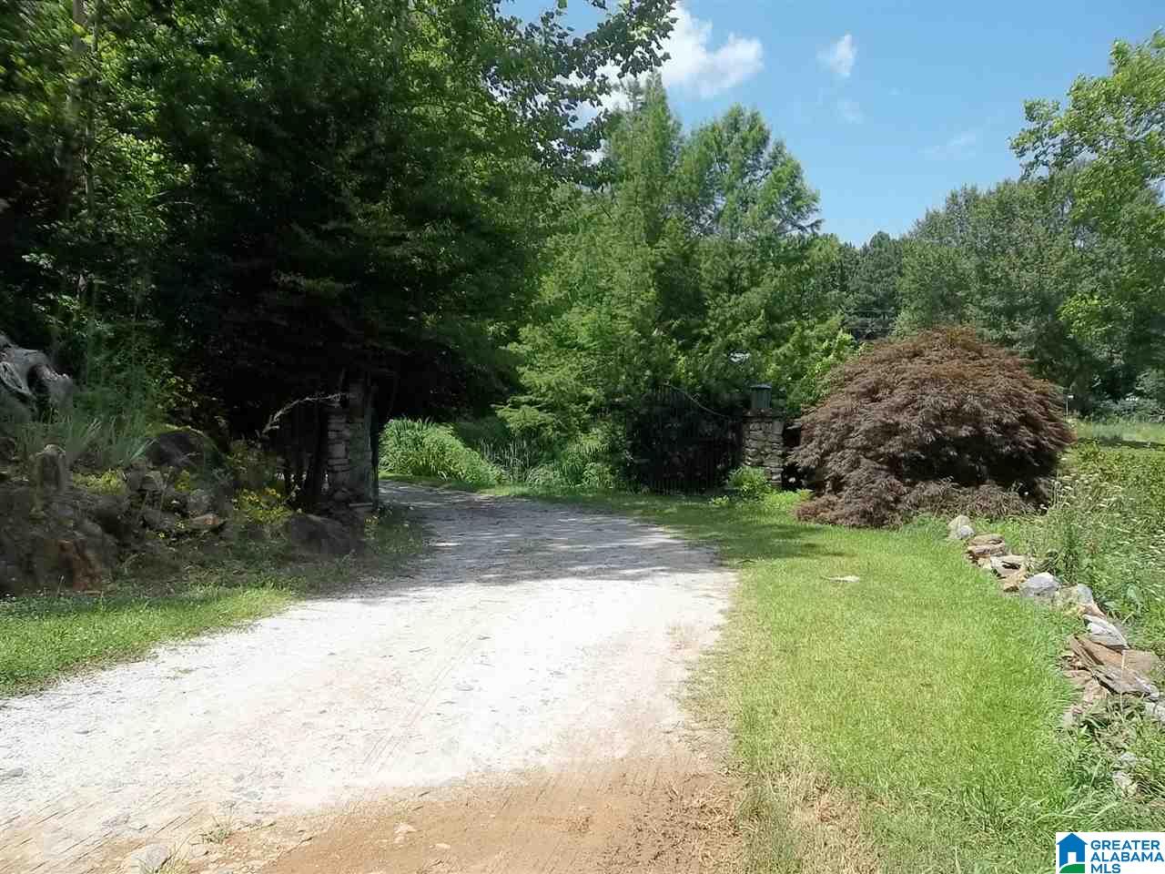 711 Green Acres Road Talladega, AL 35160 - Photo 2 of 36