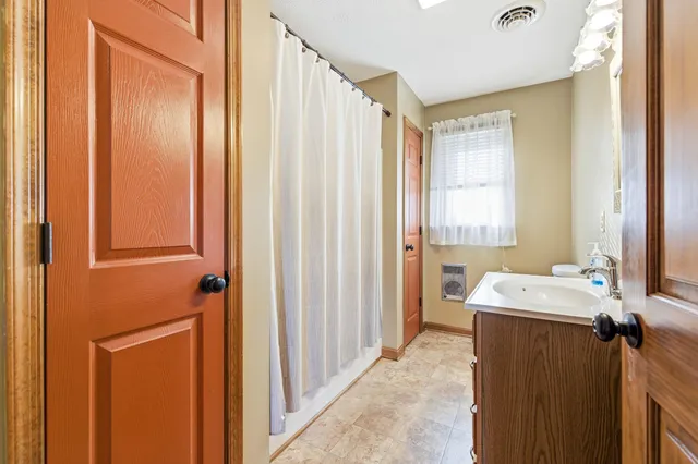 $329,900 | 323 Westlu Drive, Luray, VA 22835