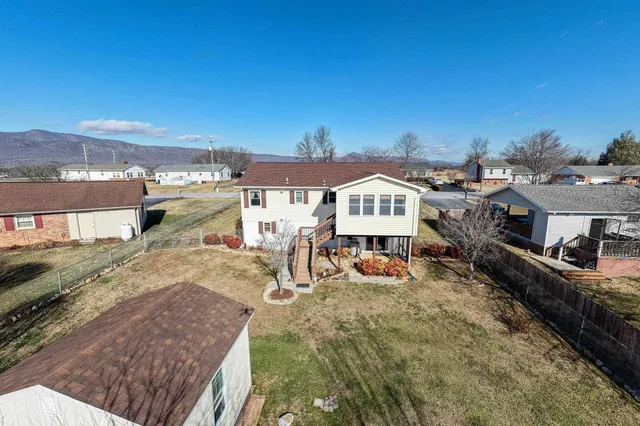 $329,900 | 323 Westlu Drive, Luray, VA 22835