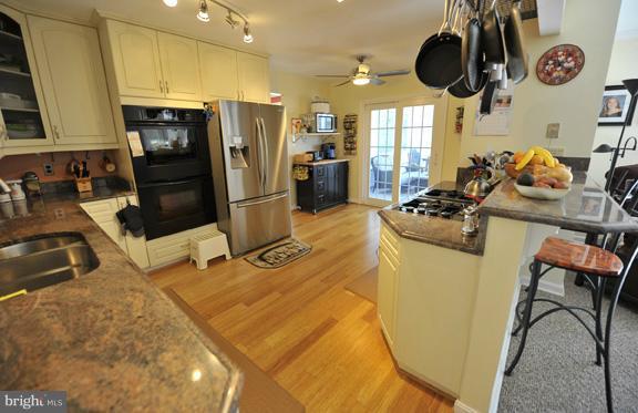 1327 Beulah Road Vienna, VA 22182 - Photo 9 of 28 Kitchen