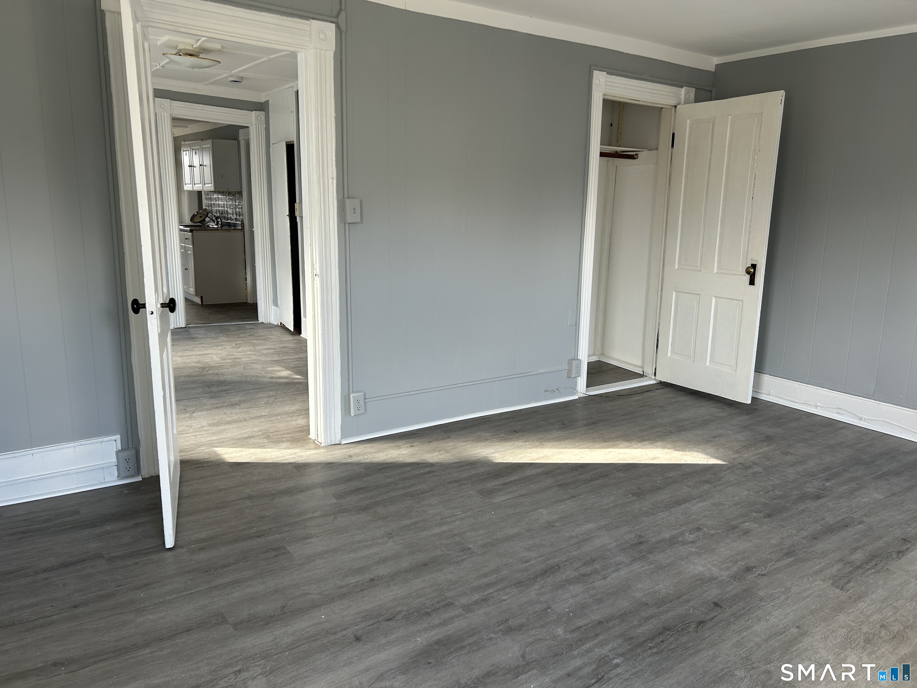 22 Hawthorne Street, Unit 4 Norwich, CT 06360 - Photo 10 of 11