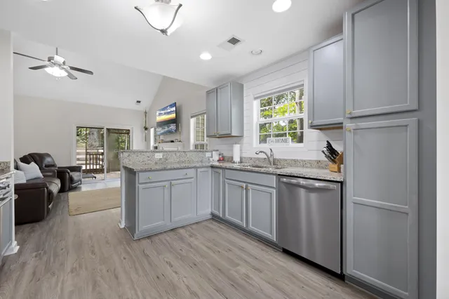 $475,000 | 3622 Hilton Drive, Johns Island, SC 29455