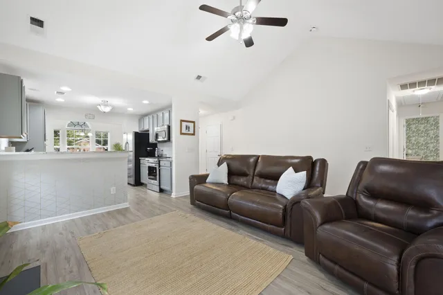 $475,000 | 3622 Hilton Drive, Johns Island, SC 29455