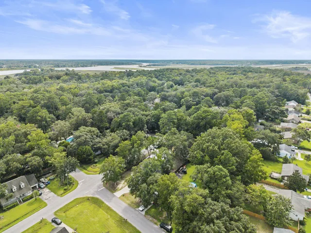 $475,000 | 3622 Hilton Drive, Johns Island, SC 29455