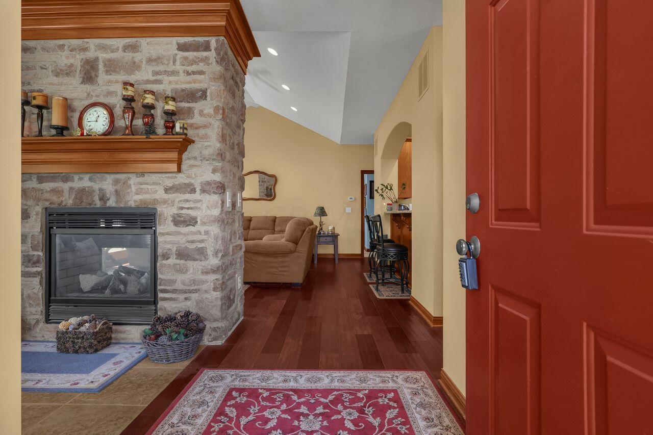 5669 Slater Ridge Hilliard, OH 43026 - Photo 8 of 46 0G7A1118