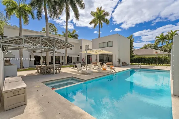 $3,299,000 | 12624 Southwest 77th Avenue, Pinecrest, FL 33156
