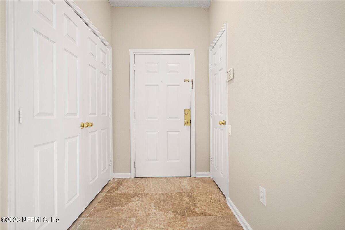 10550 Baymeadows Road, Unit 924 Jacksonville, FL 32256 - Photo 3 of 29 03-DSC01712