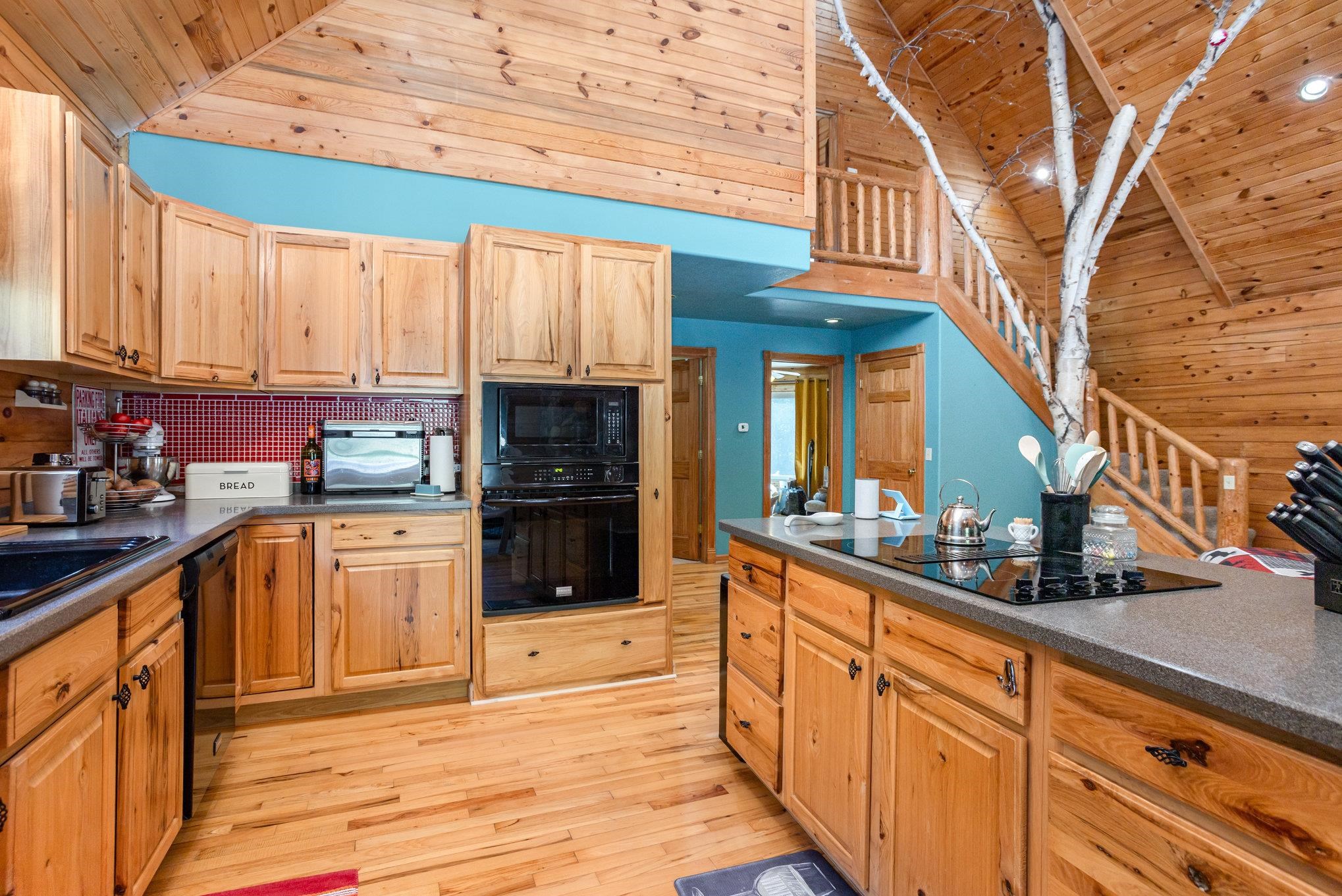 5509 South Littlefield Road Mount Pleasant, MI 48858 - Photo 8 of 41 1938476-801b73b5-1347-452c-bfa8-3ee1fa74d716.JPG