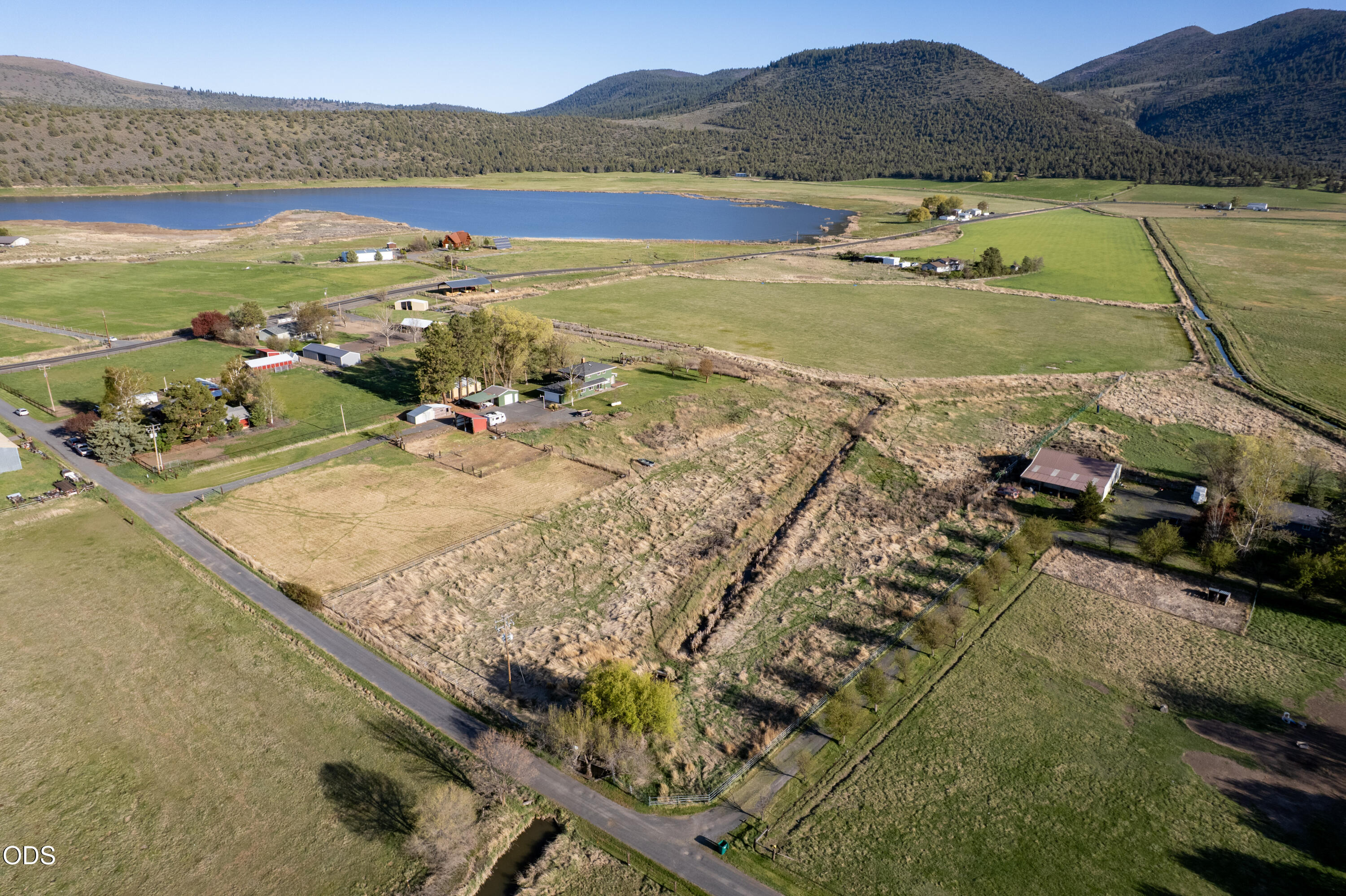 8270 Hill Road Klamath Falls, OR 97603 - Photo 30 of 30