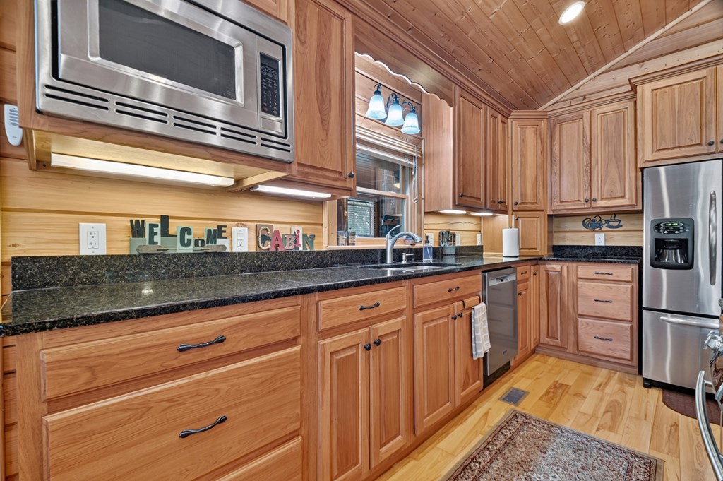 536 Delta Way Blue Ridge, GA 30513 - Photo 17 of 70
