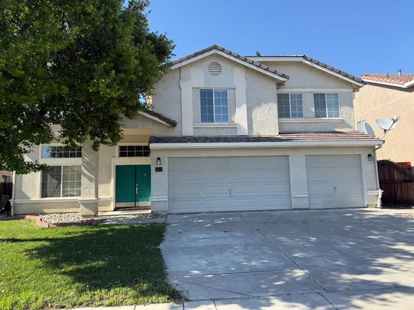 $545,000 | 862 Sandra Street, Los Banos, CA 93635