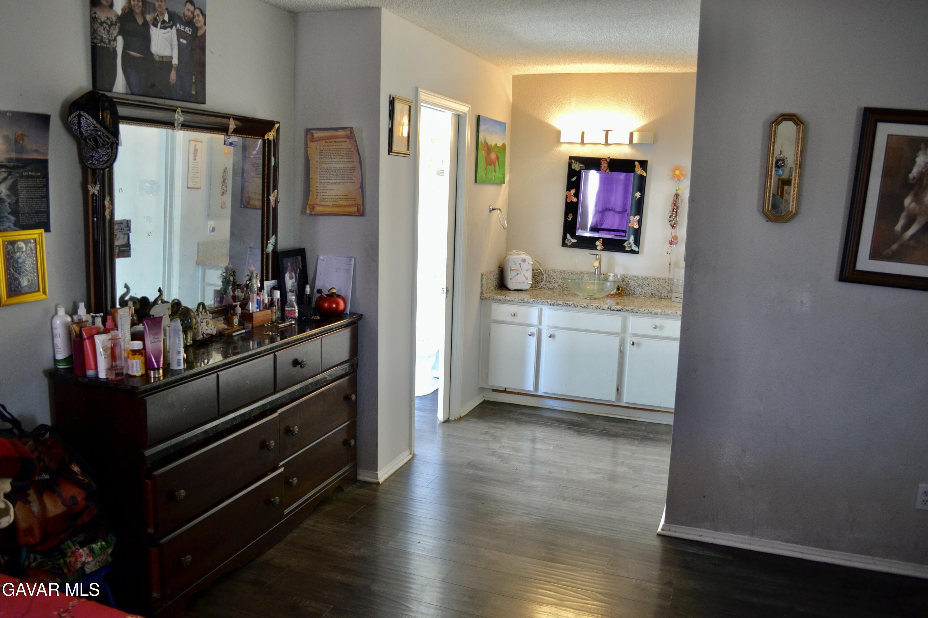 9640 East Avenue R Littlerock, CA 93543 - Photo 37 of 54 75956969-391E-42FB-94D6-439BA1A2508F_1_2