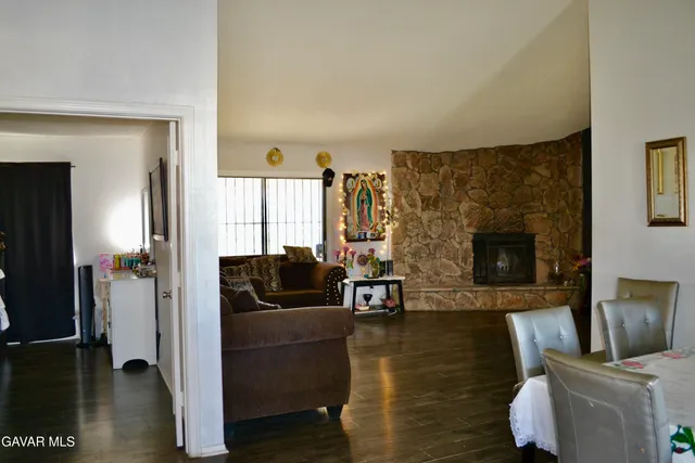 $509,000 | 9640 East Avenue R, Littlerock, CA 93543