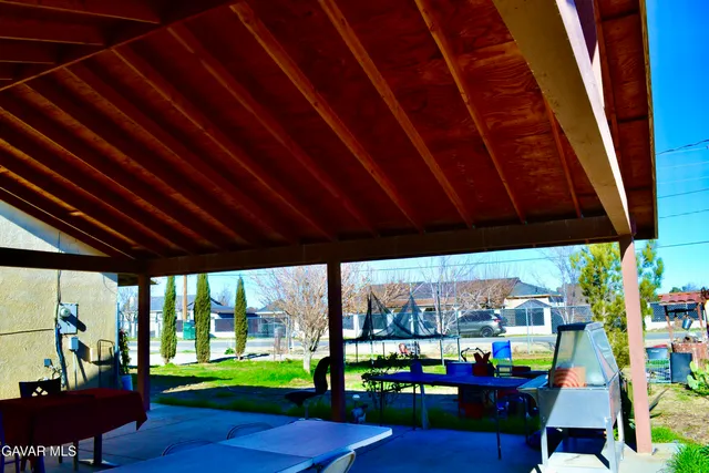 $509,000 | 9640 East Avenue R, Littlerock, CA 93543