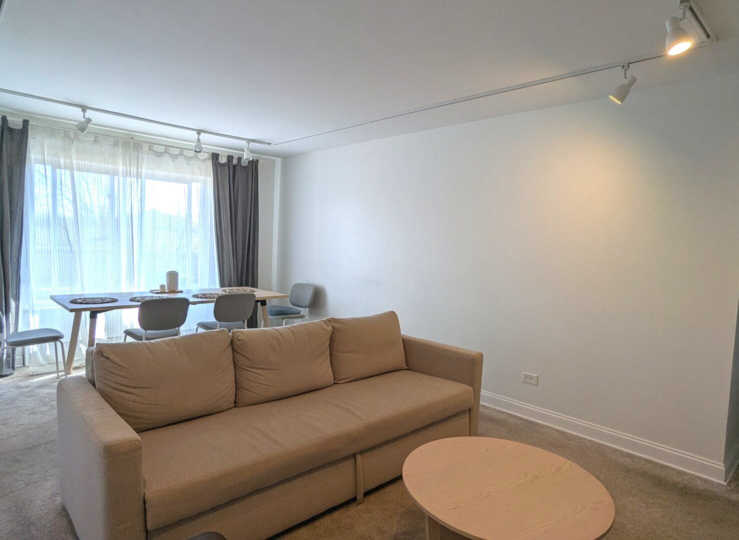 721 Elmhurst Road, Unit G Des Plaines, IL 60016 - Photo 11 of 19 Gallery Image 11