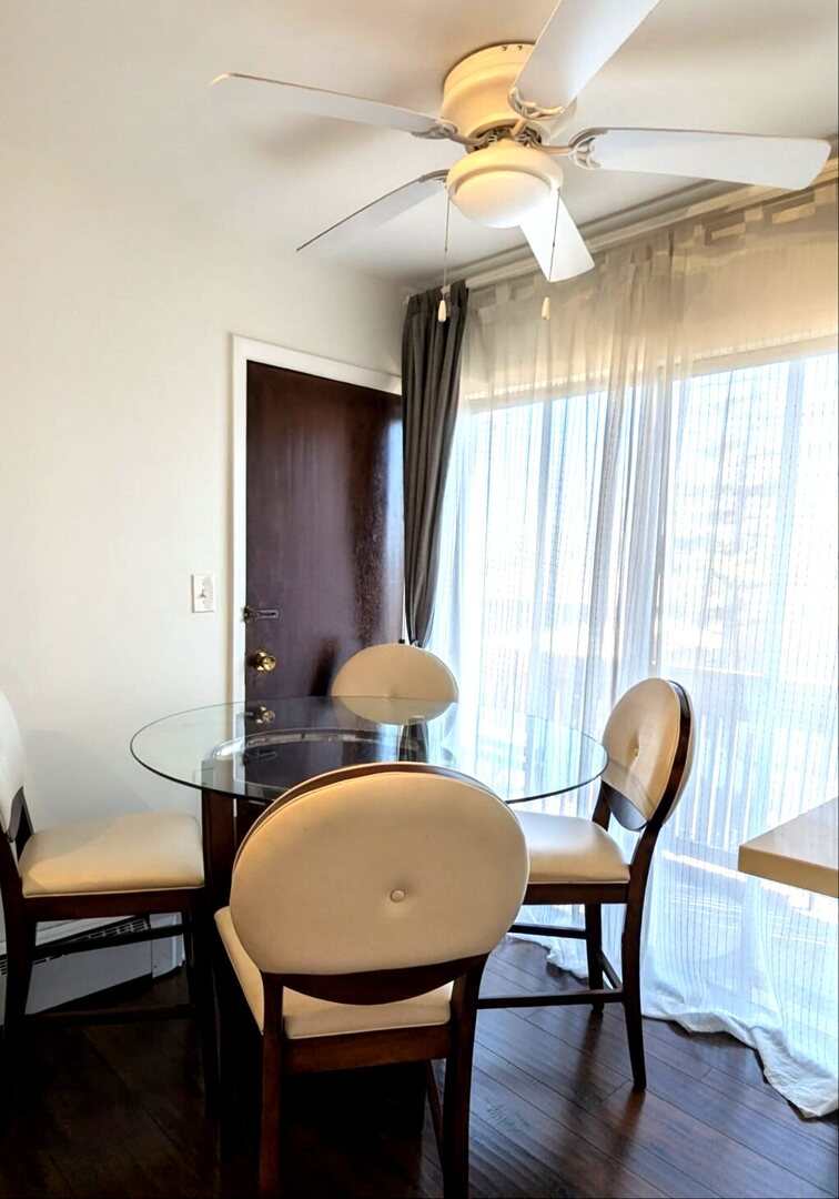 721 Elmhurst Road, Unit G Des Plaines, IL 60016 - Photo 4 of 19 Gallery Image 4