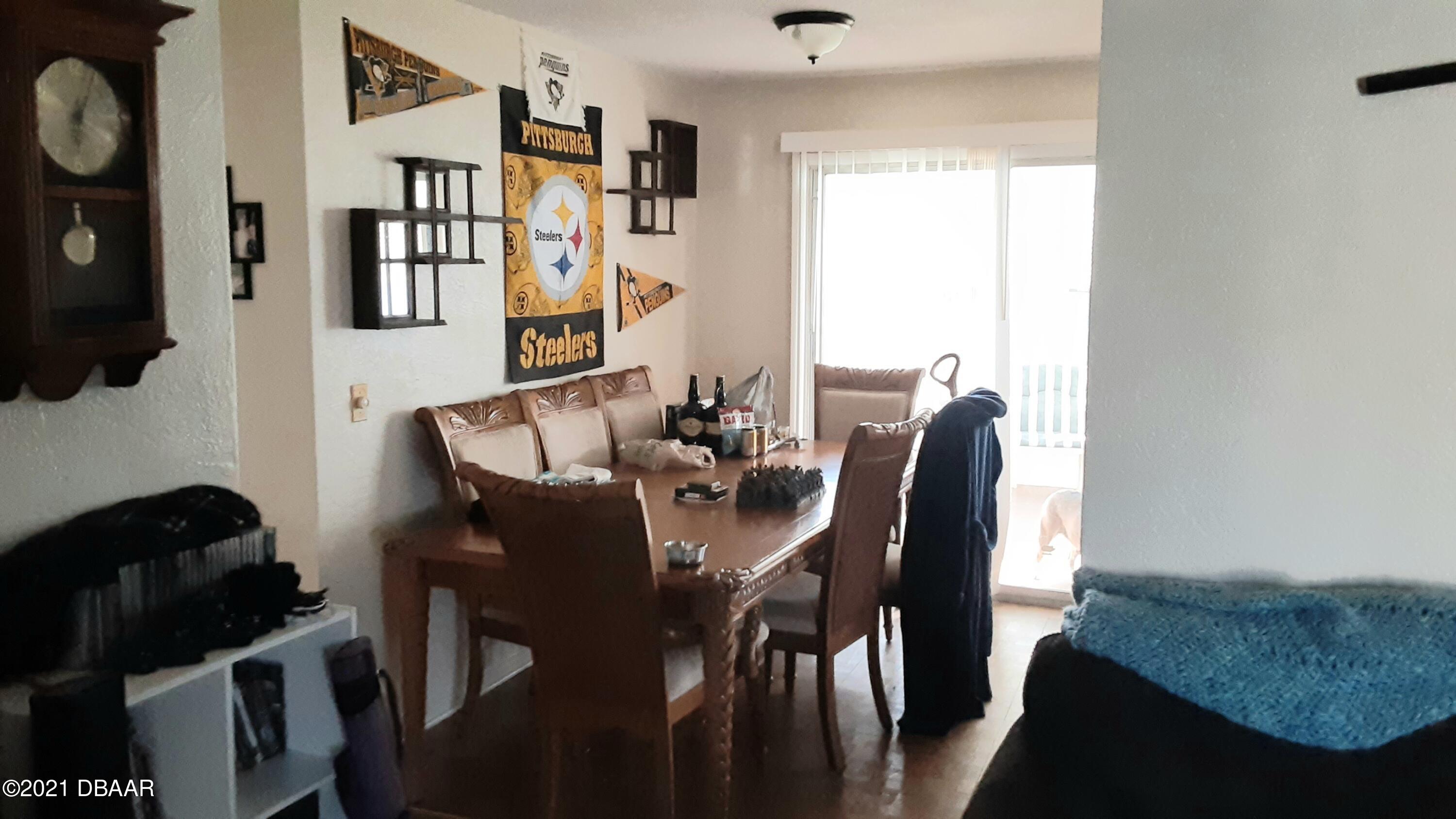 1316 Suwanee Road Daytona Beach, FL 32114 - Photo 9 of 17 din rm