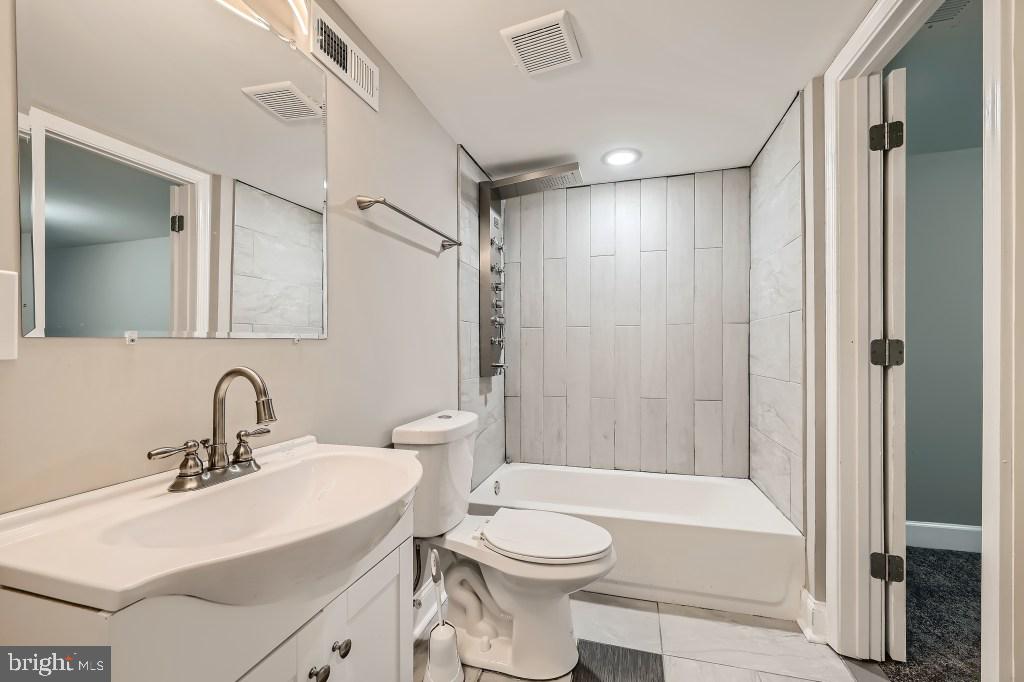 2733 North Rosedale Street Baltimore, MD 21216 - Photo 17 of 28 Gallery Image 17
