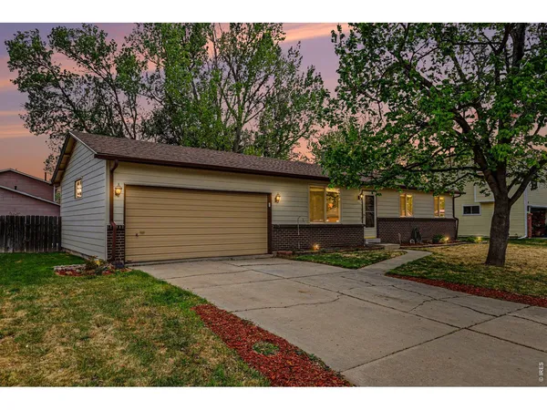$575,000 | 11617 West 71st Drive, Arvada, CO 80004