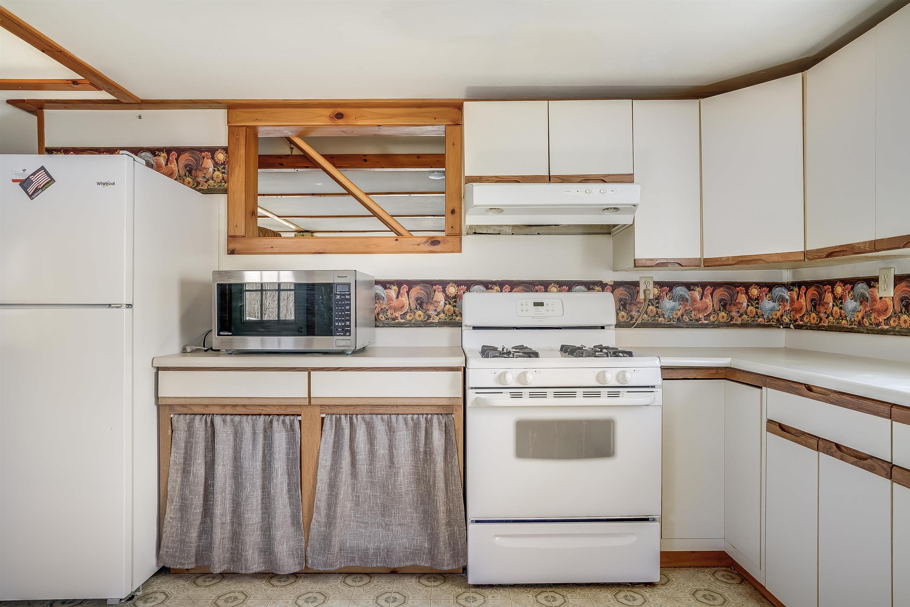 328 Stage Road Nottingham, NH 03290 - Photo 25 of 58