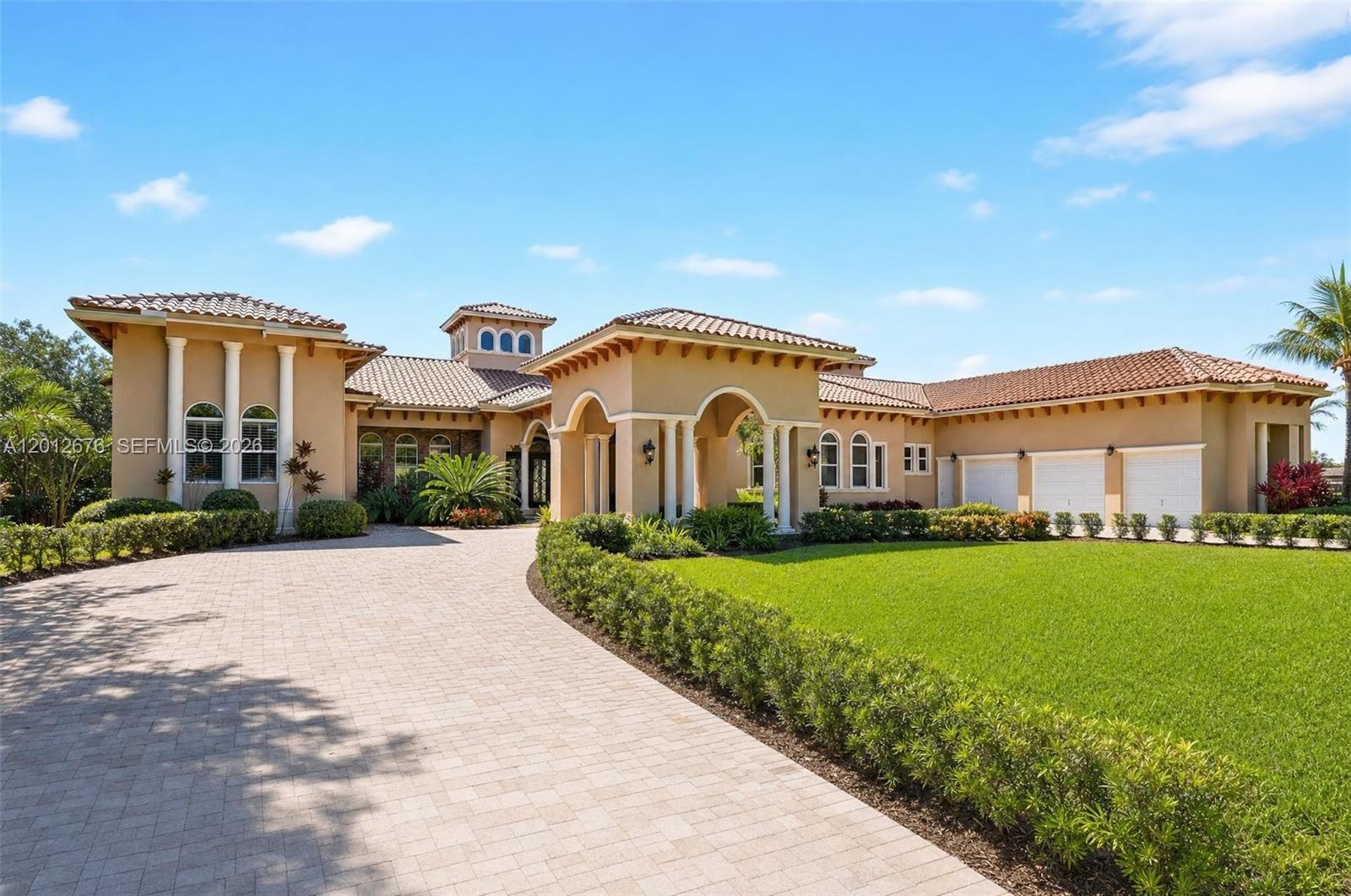 7480 Southwest 100th Street Pinecrest, FL 33156 - Photo 1 of 37 Photo 1